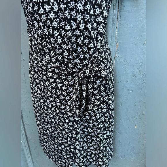 Michael  Kors Faux Wrap Front Dress, size xs - Picture 9 of 12
